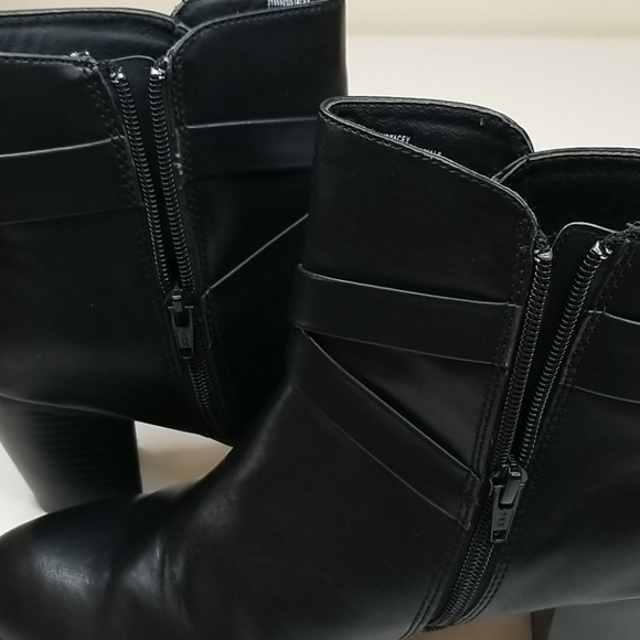 Euro Soft x Sofft "Stacey" Boots - Picture 7 of 11